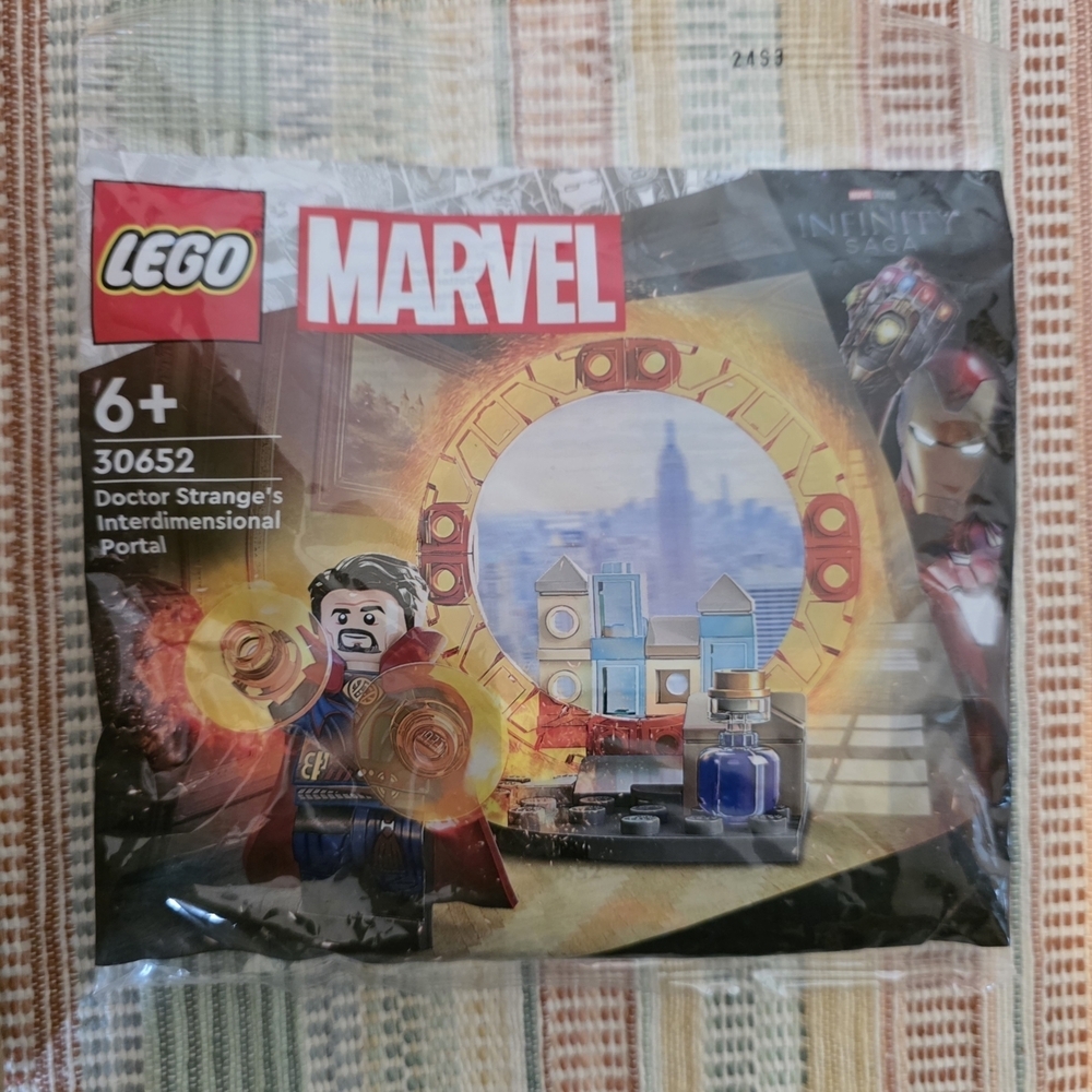 LEGO Mini Polybag Doctor Strang's Interdimensional Portal Set-Marvel 30652